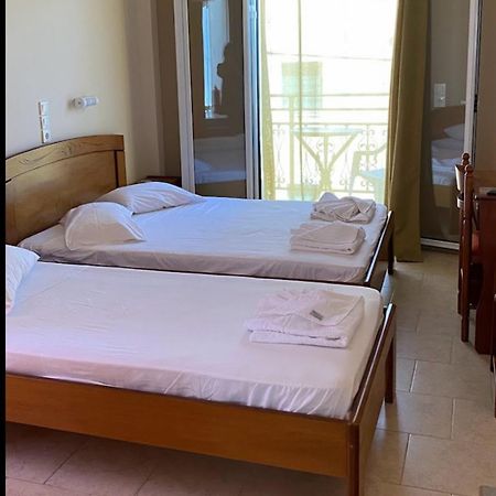 Michaela Hotel Poros  ภายนอก รูปภาพ