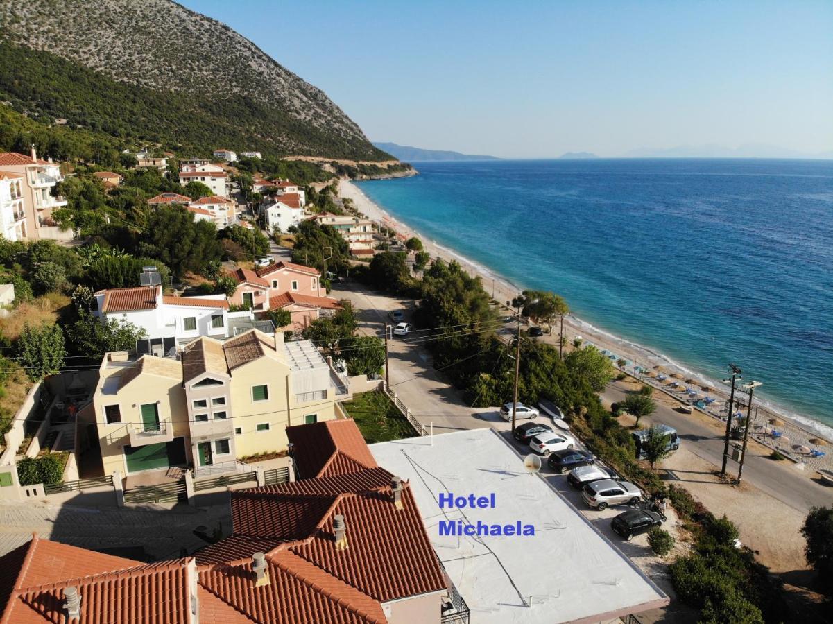 Michaela Hotel Poros  ภายนอก รูปภาพ