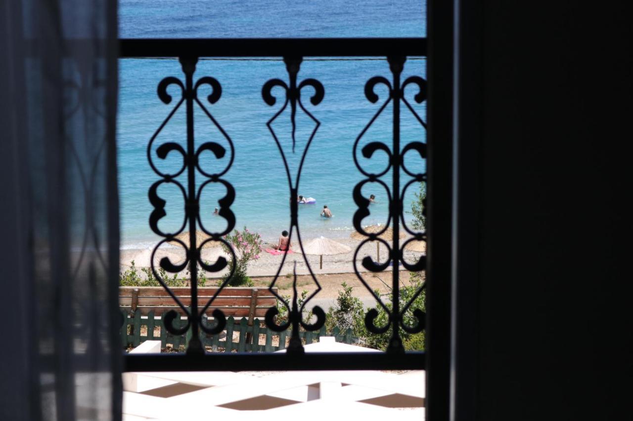 Michaela Hotel Poros  ภายนอก รูปภาพ