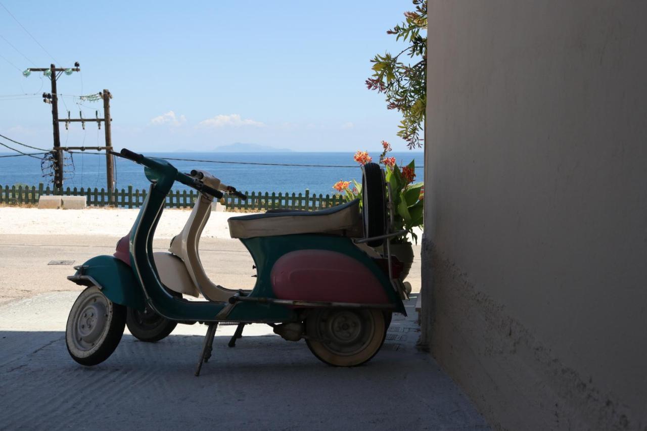 Michaela Hotel Poros  ภายนอก รูปภาพ