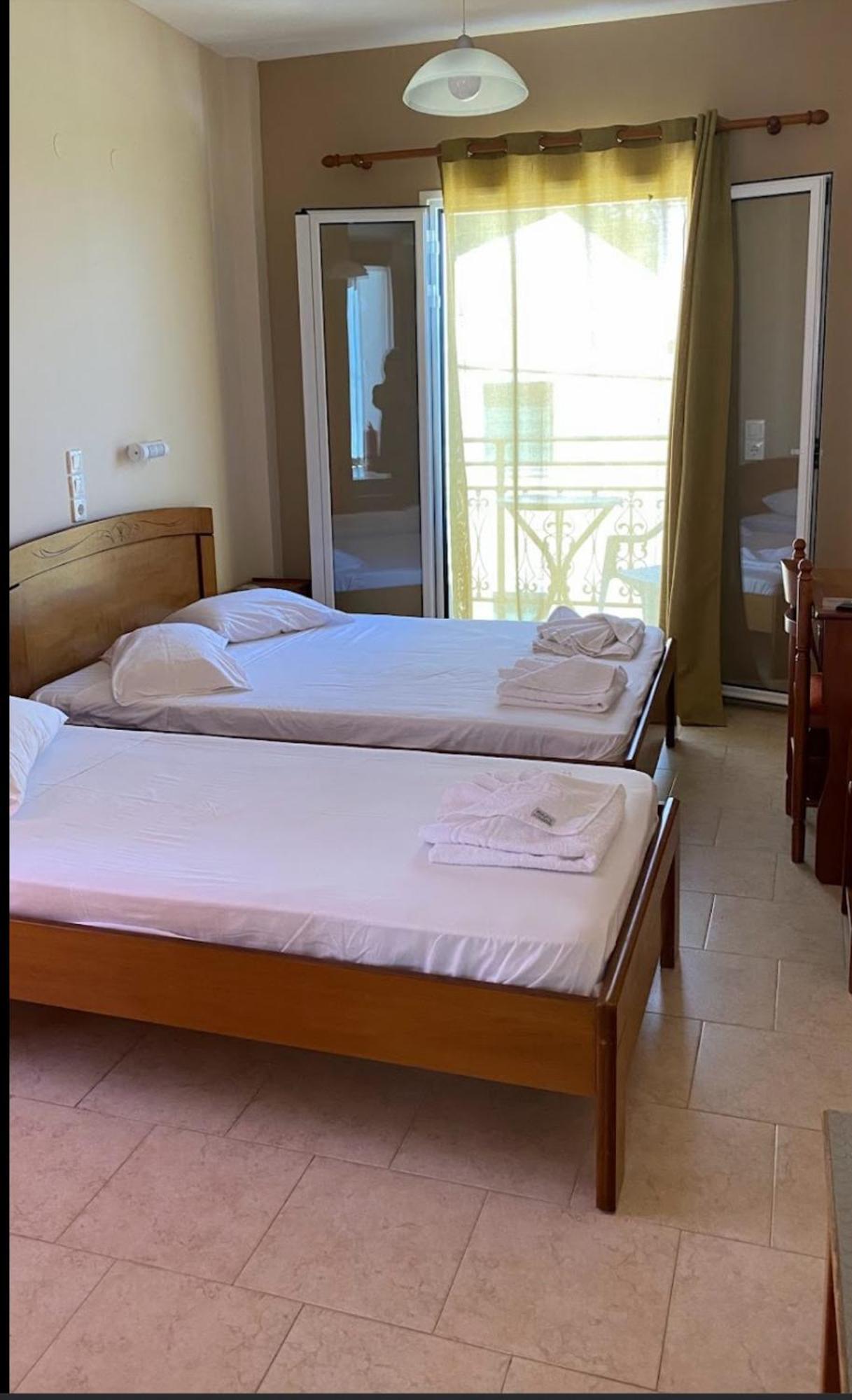Michaela Hotel Poros  ภายนอก รูปภาพ