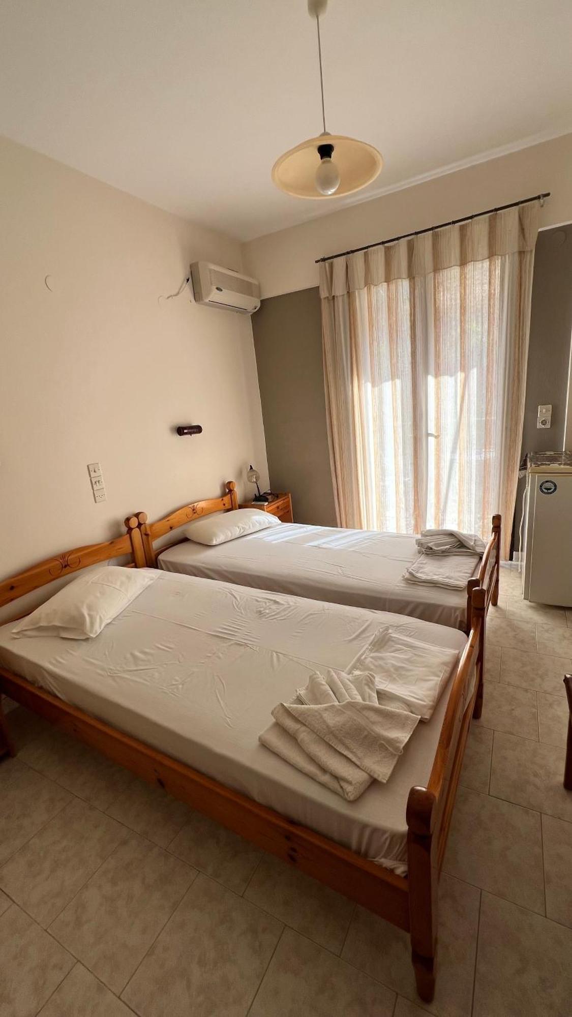 Michaela Hotel Poros  ภายนอก รูปภาพ