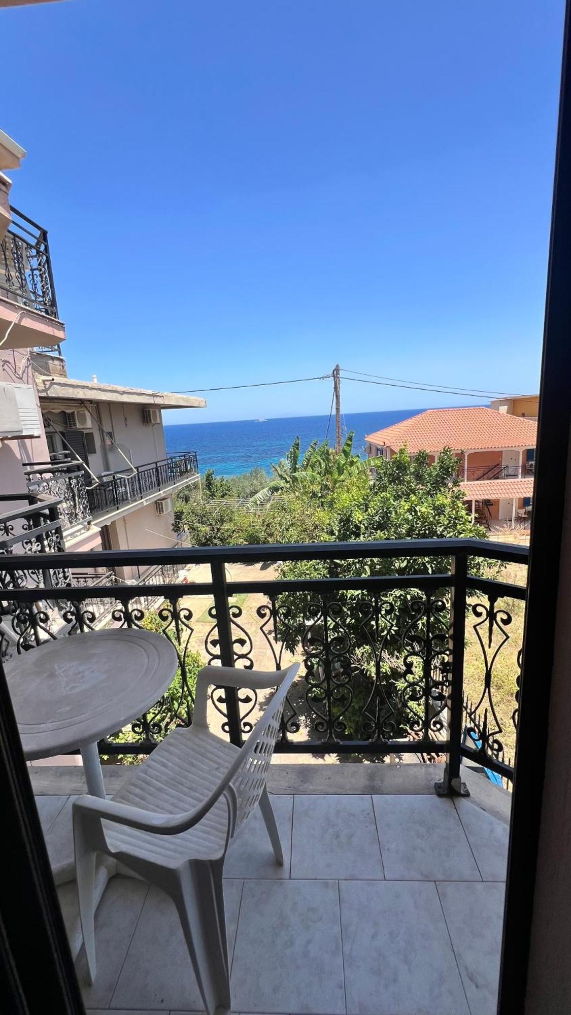 Michaela Hotel Poros  ภายนอก รูปภาพ